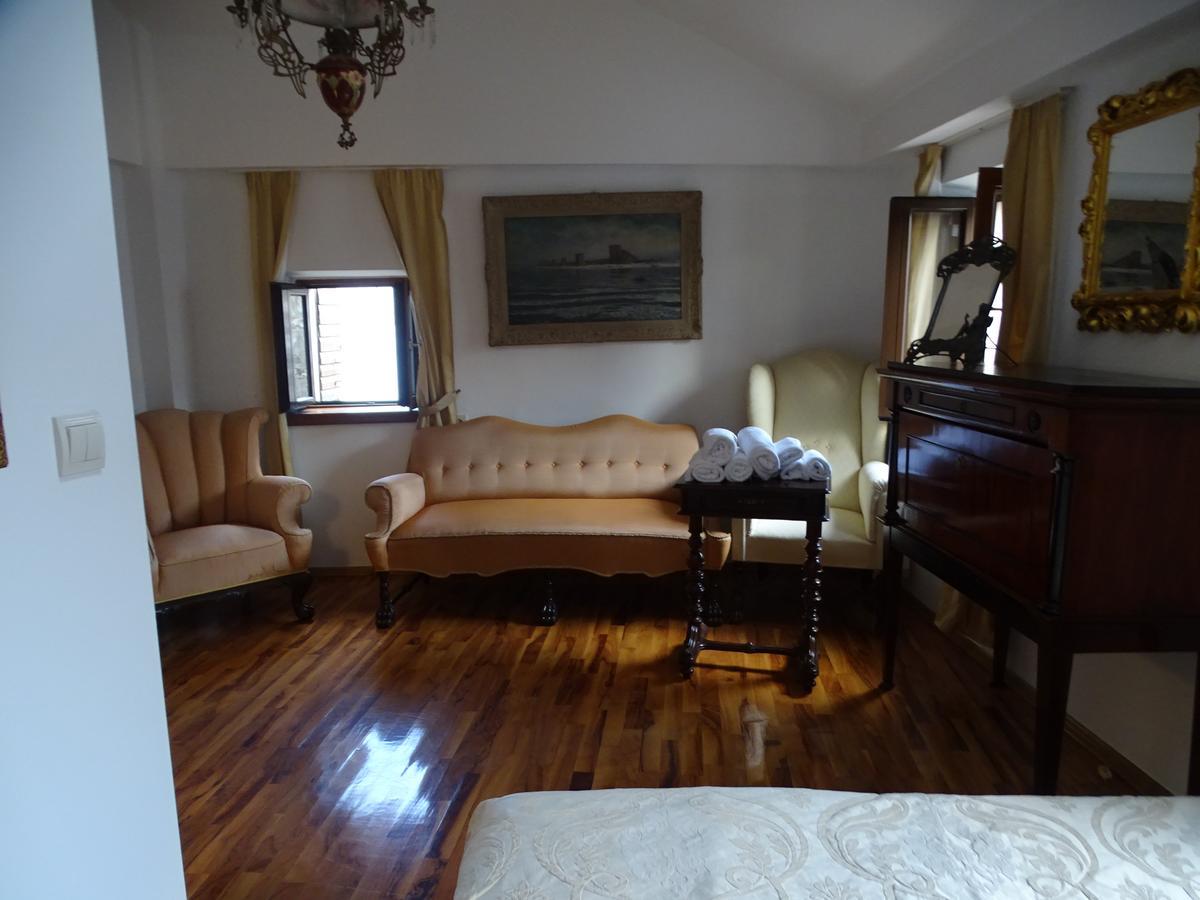 Apartments Renaissance Old Town Budva Buitenkant foto