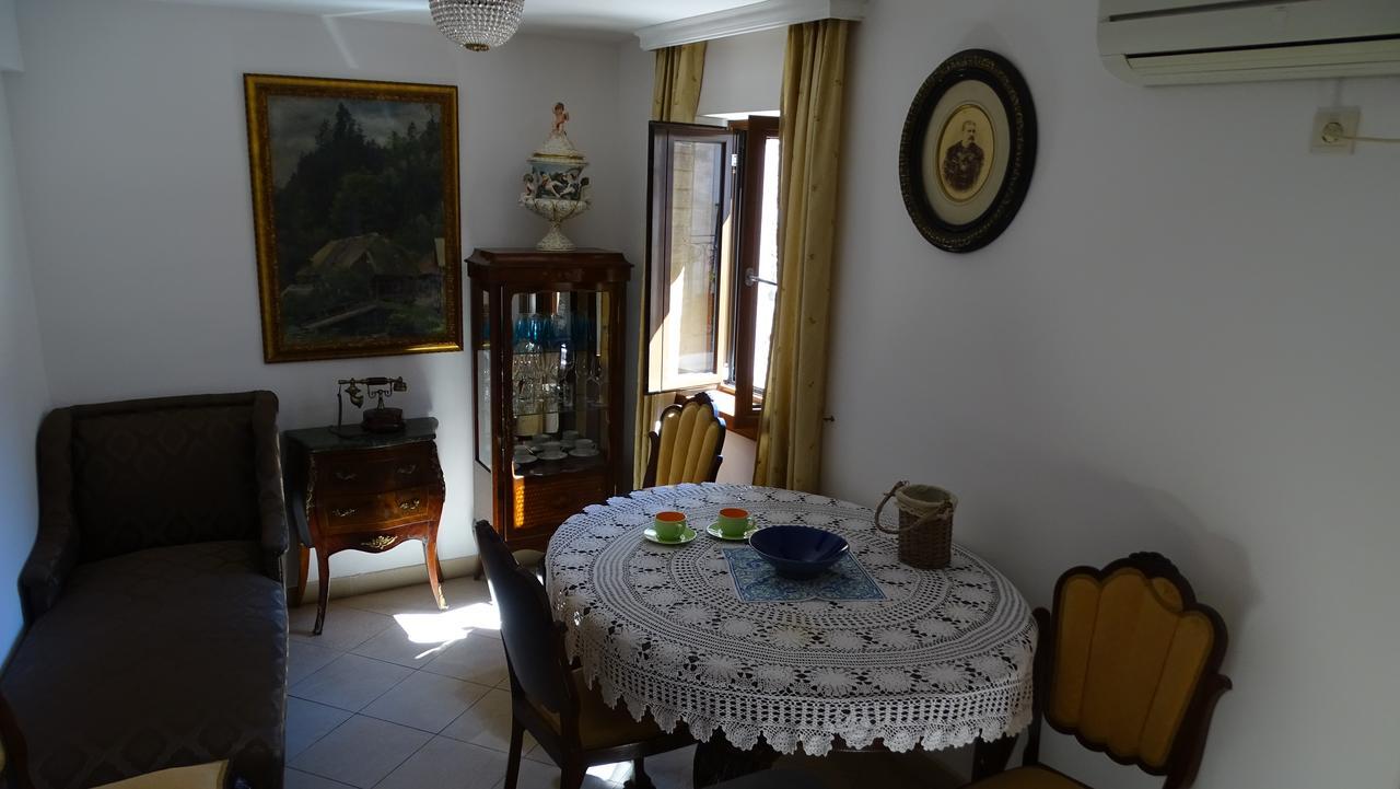 Apartments Renaissance Old Town Budva Buitenkant foto